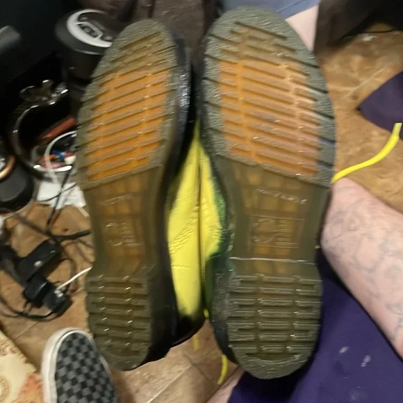 Doc martens 1460 pascal combat boots custom ombré black & yellow ladies size 8 - Picture 7 of 13